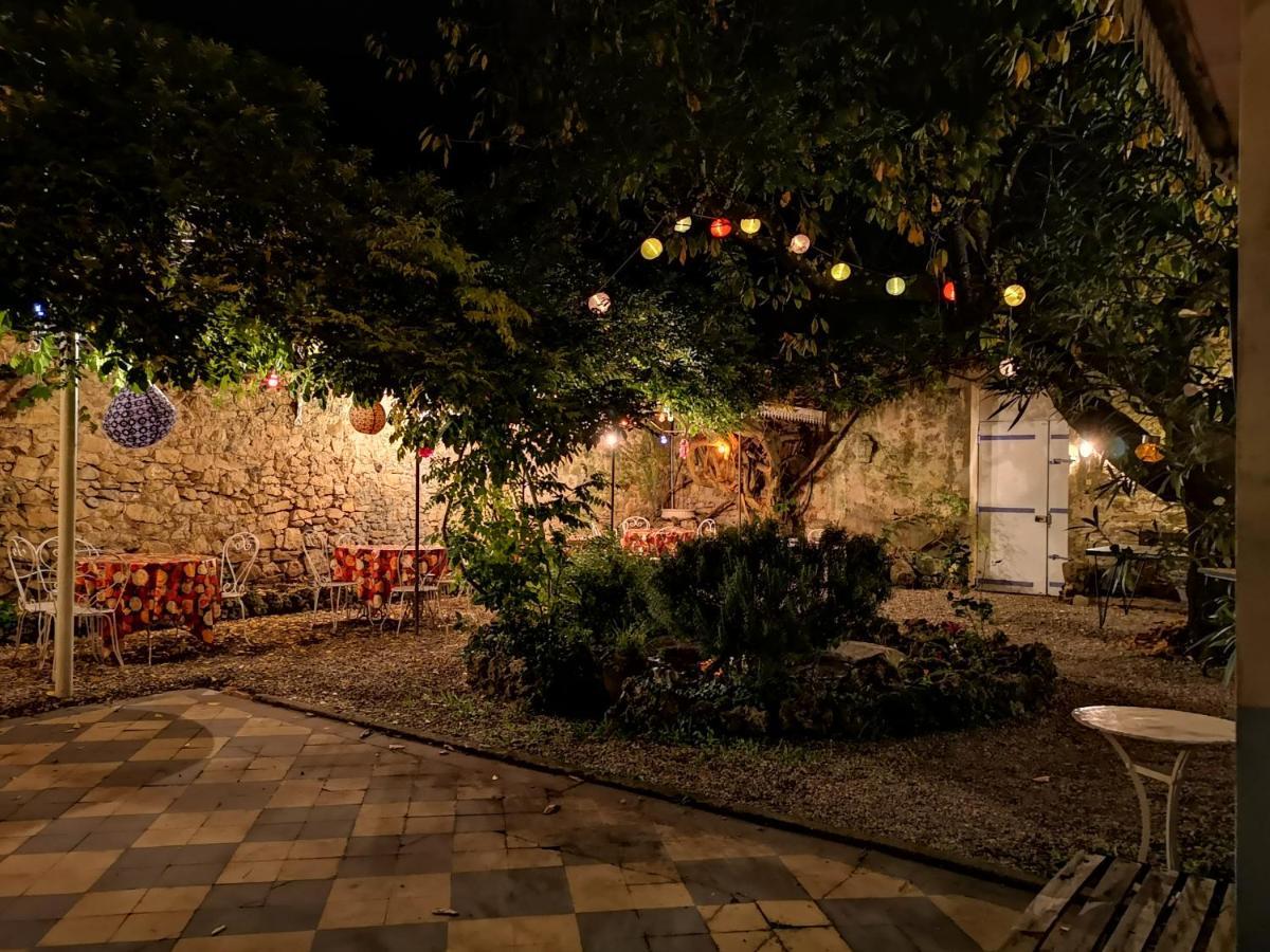 La Roseraie Lodeve Luaran gambar